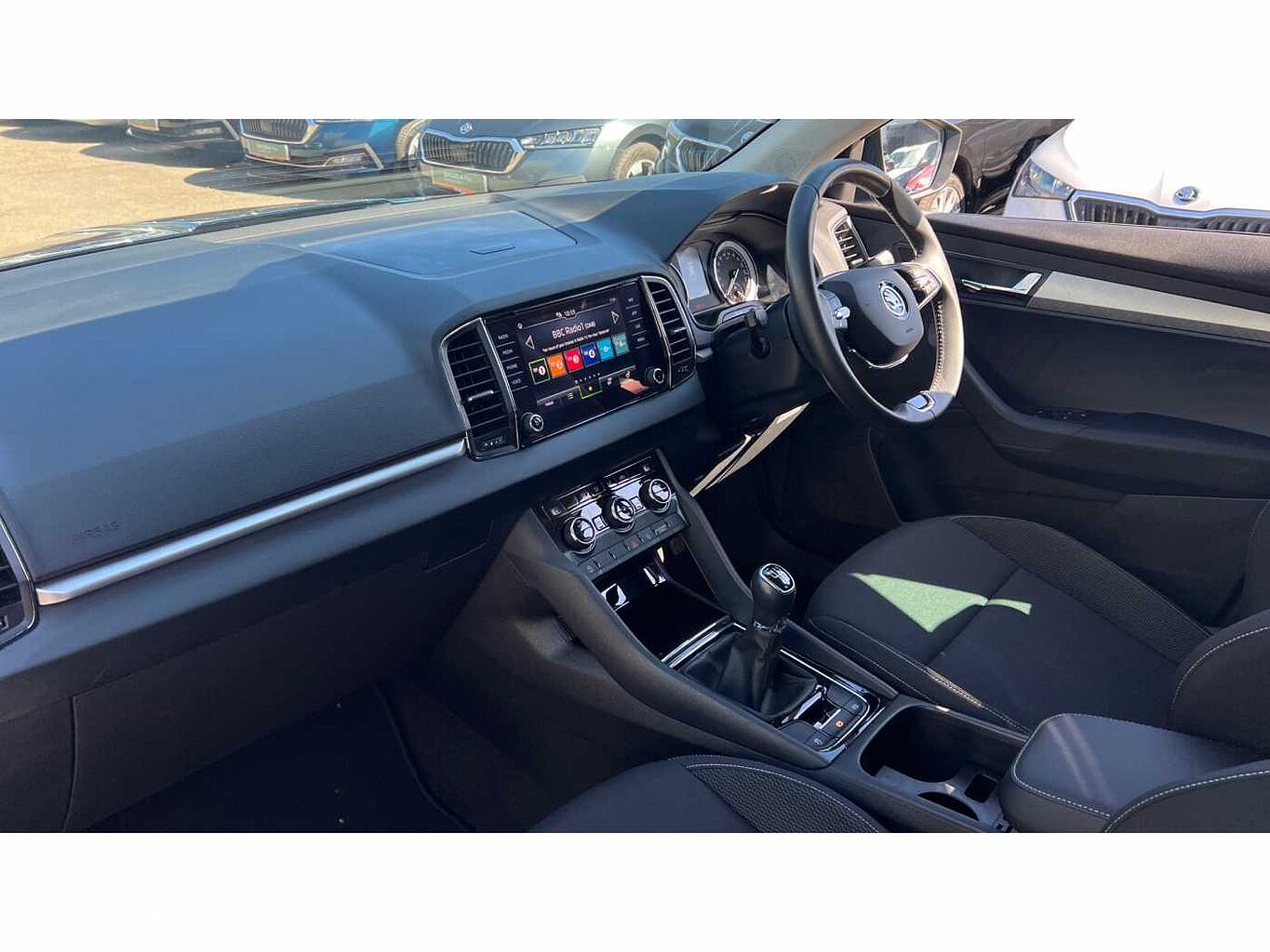 SKODA KAROQ 1.0 TSI SE Drive 5dr