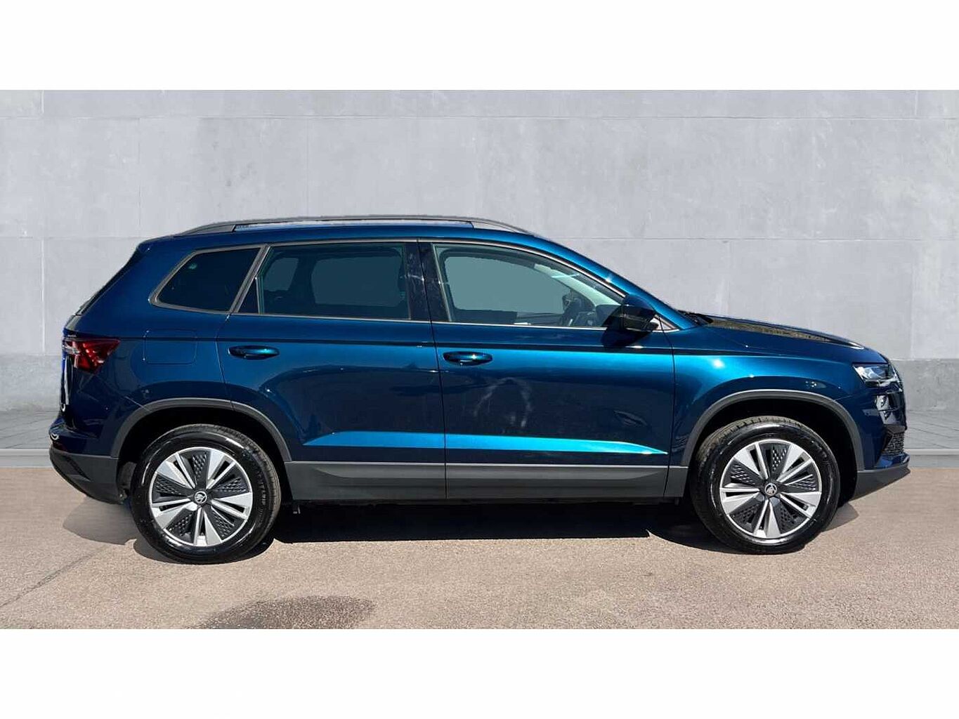SKODA KAROQ 1.0 TSI SE Drive 5dr