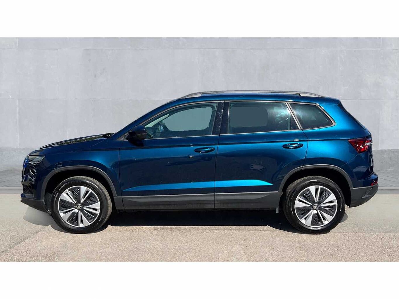 SKODA KAROQ 1.0 TSI SE Drive 5dr
