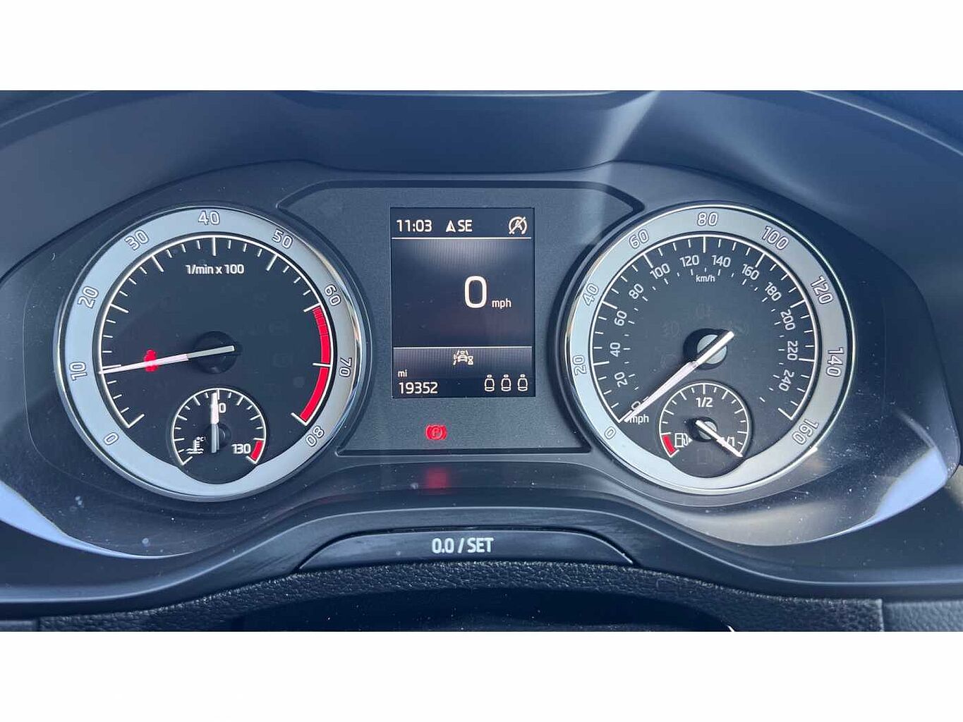 SKODA KAROQ 1.0 TSI SE Drive 5dr