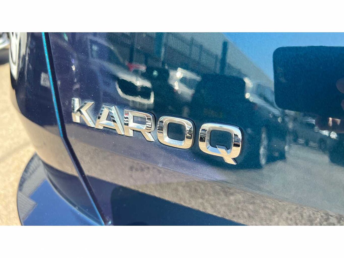 SKODA KAROQ 1.0 TSI SE Drive 5dr