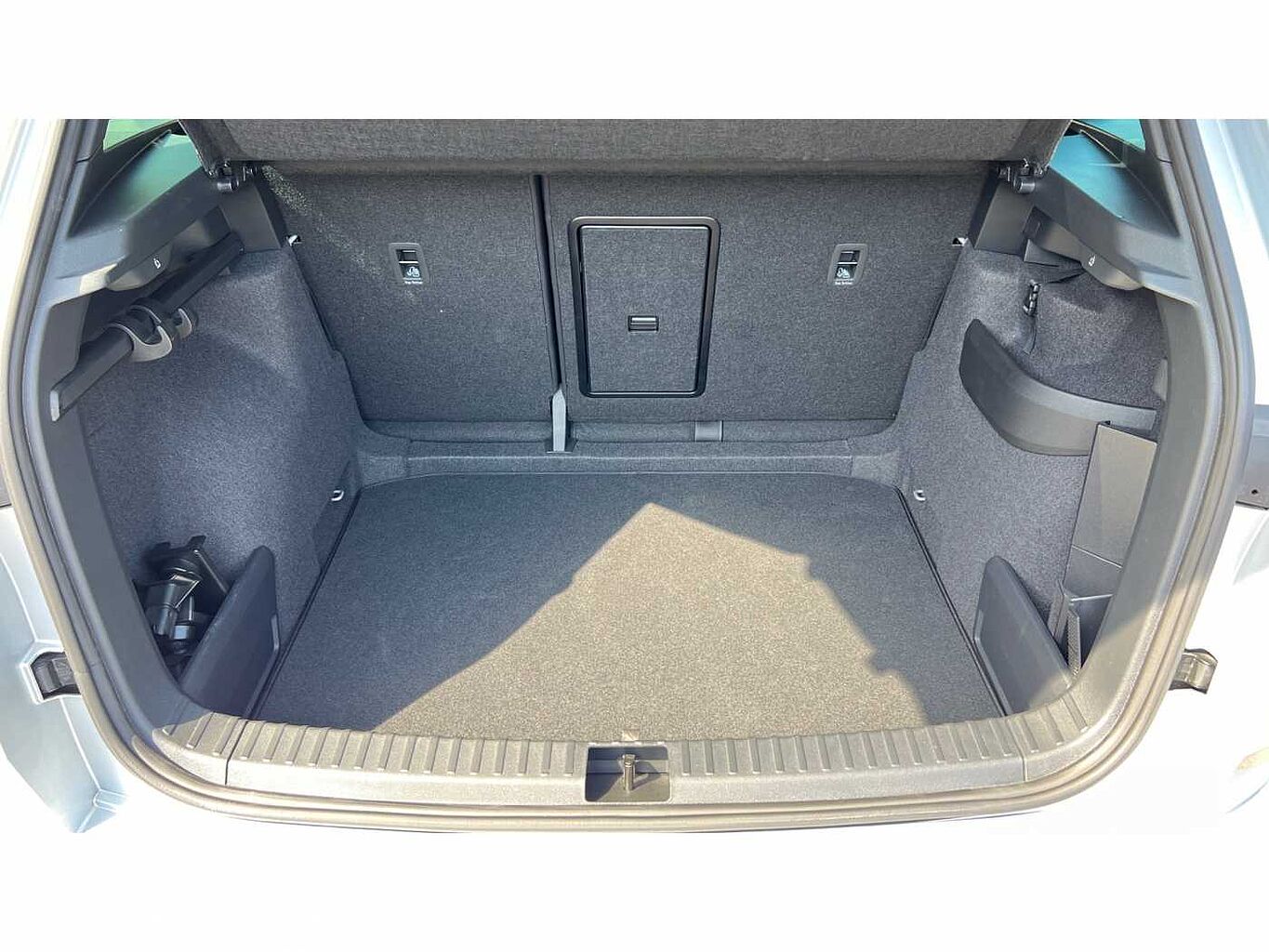SKODA Karoq SUV 1.5 TSI (150ps) SportLine ACT