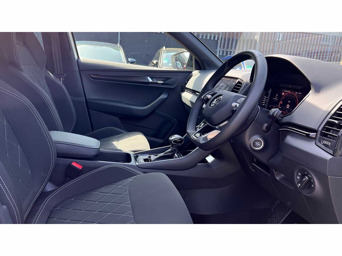 SKODA Karoq SUV 1.5 TSI (150ps) SportLine ACT