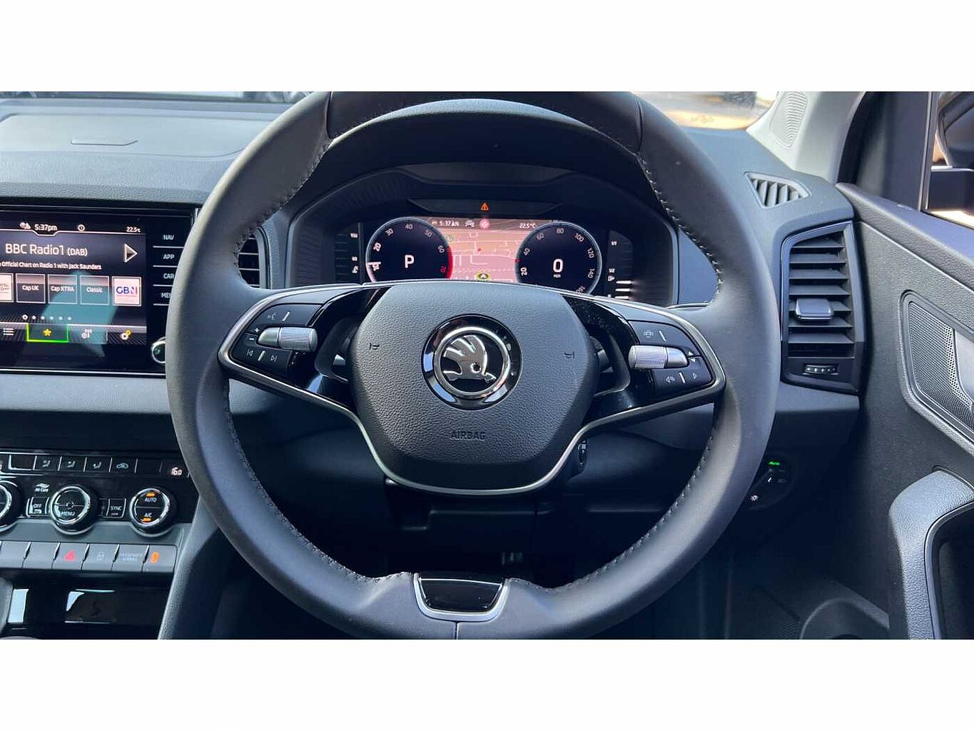SKODA KAROQ 1.5 TSI SE Drive 5dr DSG