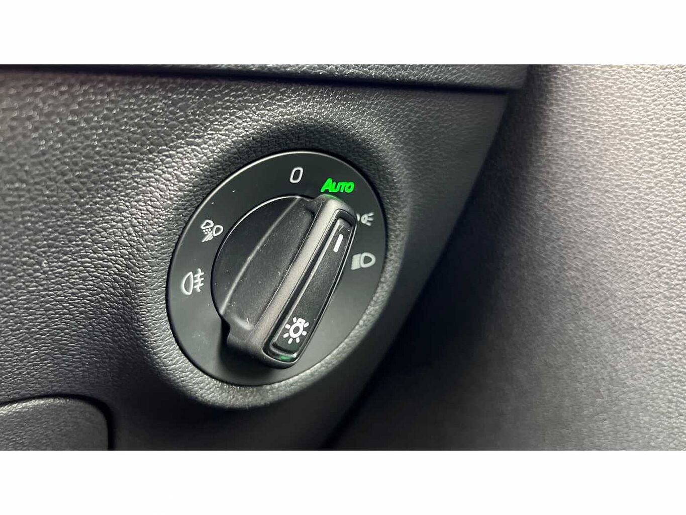 SKODA Karoq SUV 1.5 TSI (150ps) SportLine DSG