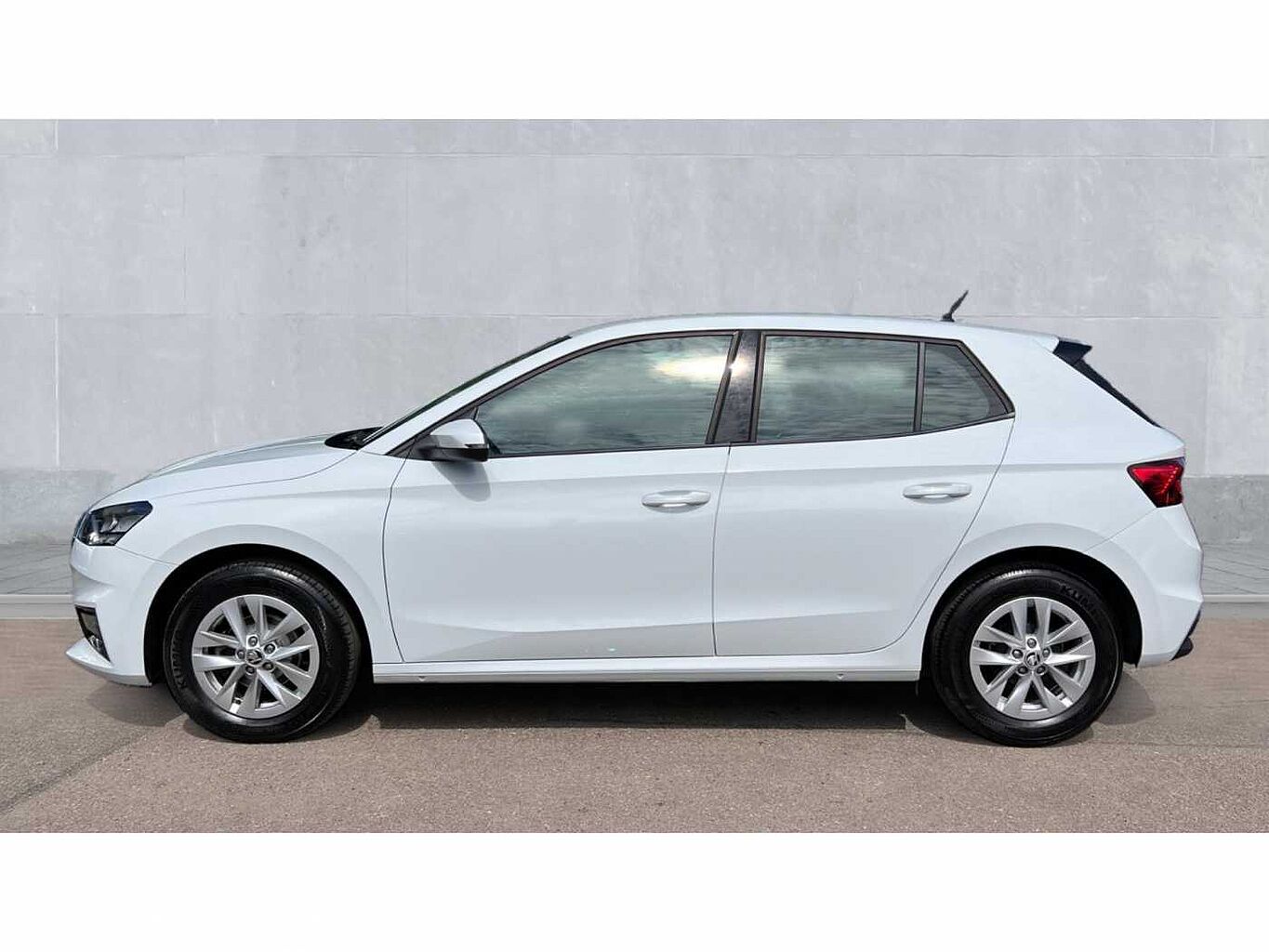 SKODA Fabia 1.0 MPI (80ps) SE Comfort 5-Dr Hatchback