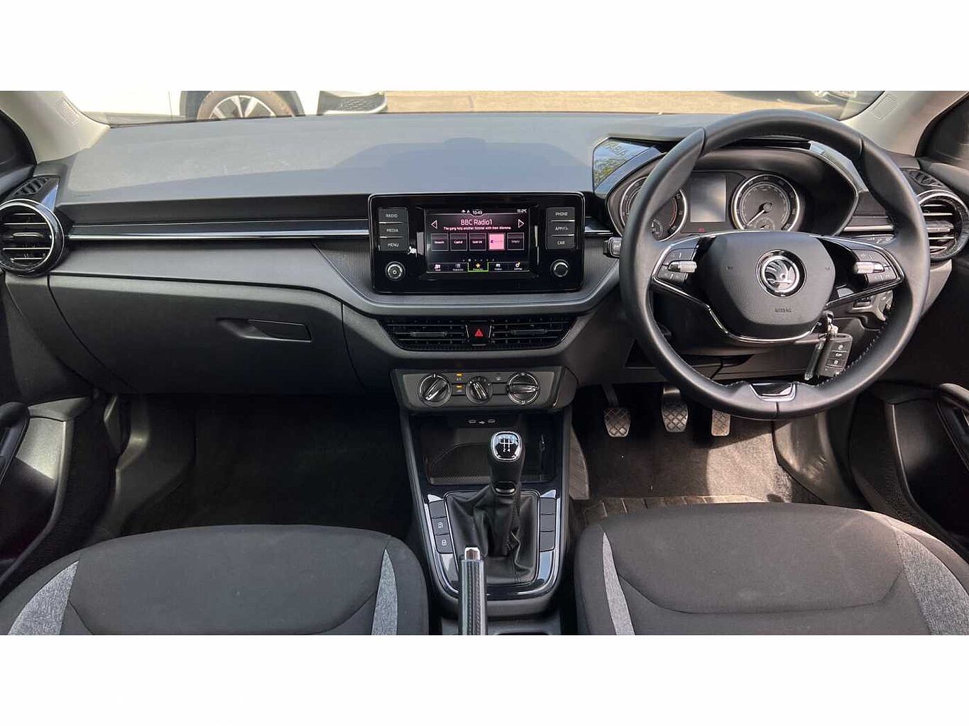 SKODA Fabia 1.0 MPI (80ps) SE Comfort 5-Dr Hatchback