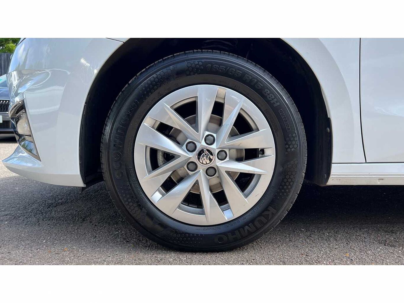 SKODA Fabia 1.0 MPI (80ps) SE Comfort 5-Dr Hatchback