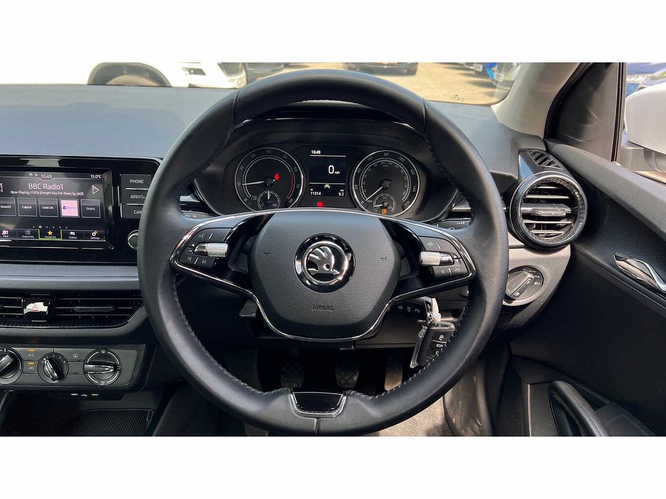 SKODA Fabia 1.0 MPI (80ps) SE Comfort 5-Dr Hatchback