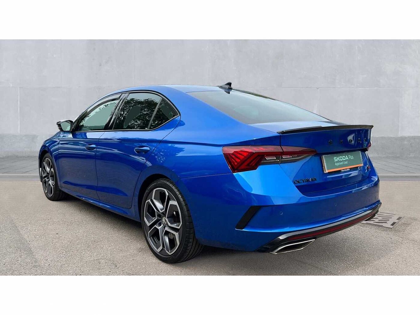 SKODA Octavia 2.0 TSI vRS (245PS) DSG 5-Dr Hatchback