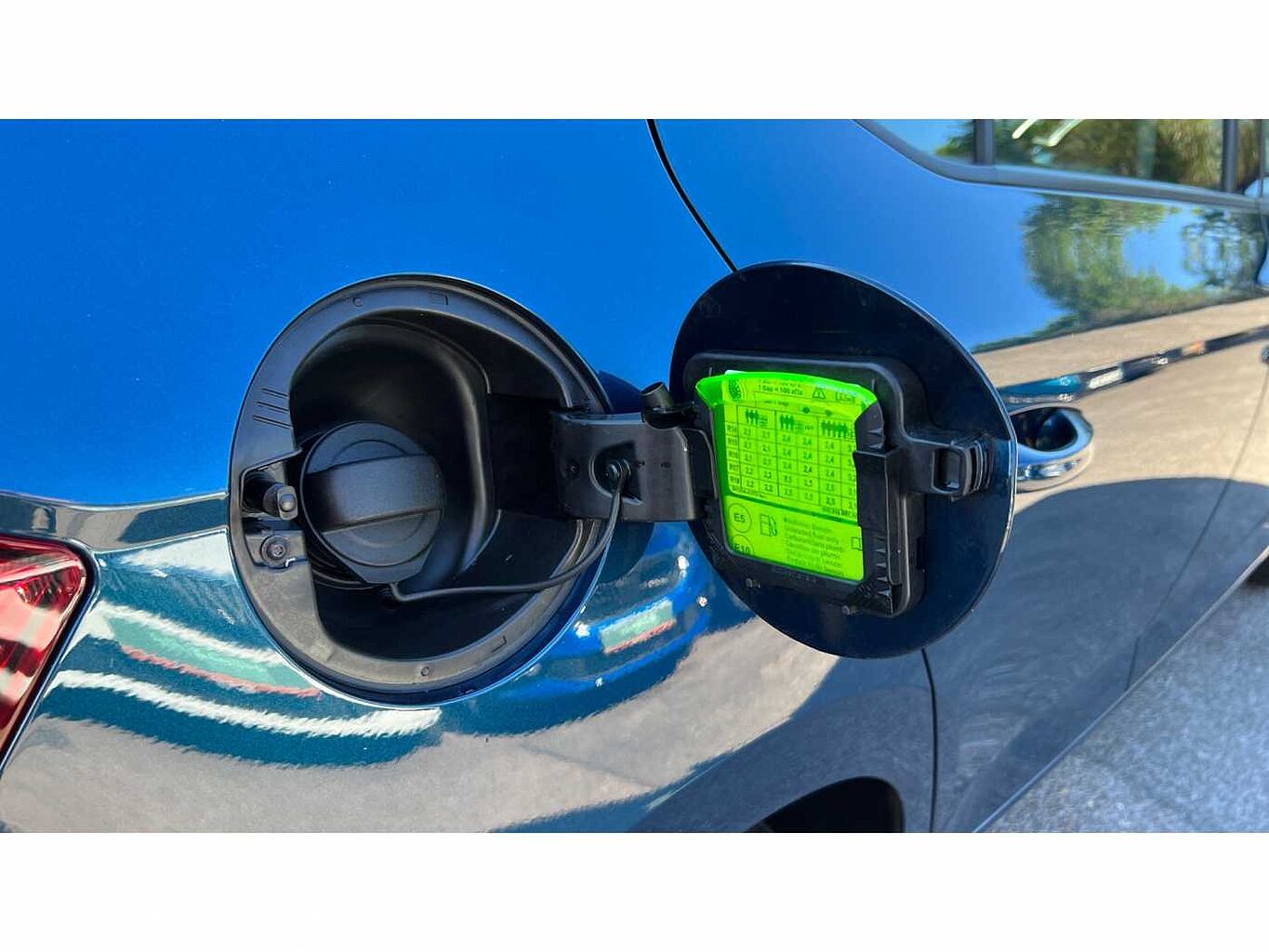 SKODA Fabia 1.0 TSI Colour Edition (95PS) 5-Dr Hatchback