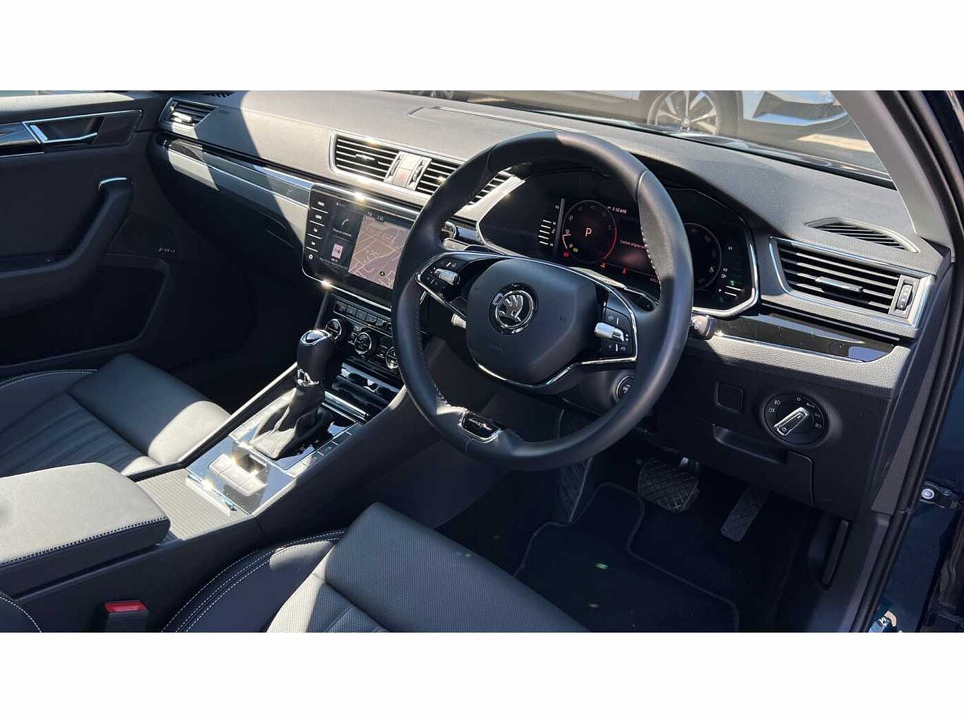 SKODA Superb 2.0 TSI (190ps) Laurin & Klement DSG Hatch