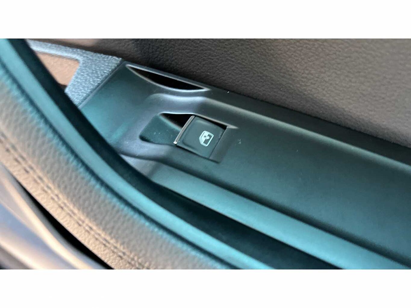 SKODA Superb 2.0 TSI (190ps) Laurin & Klement DSG Hatch