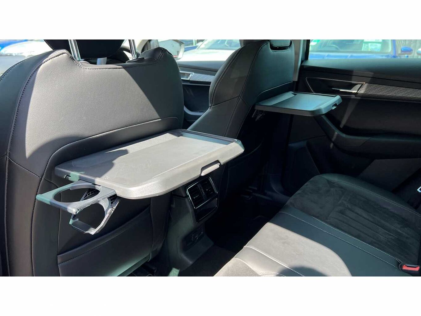 SKODA KAROQ 1.5 TSI SE L 5dr