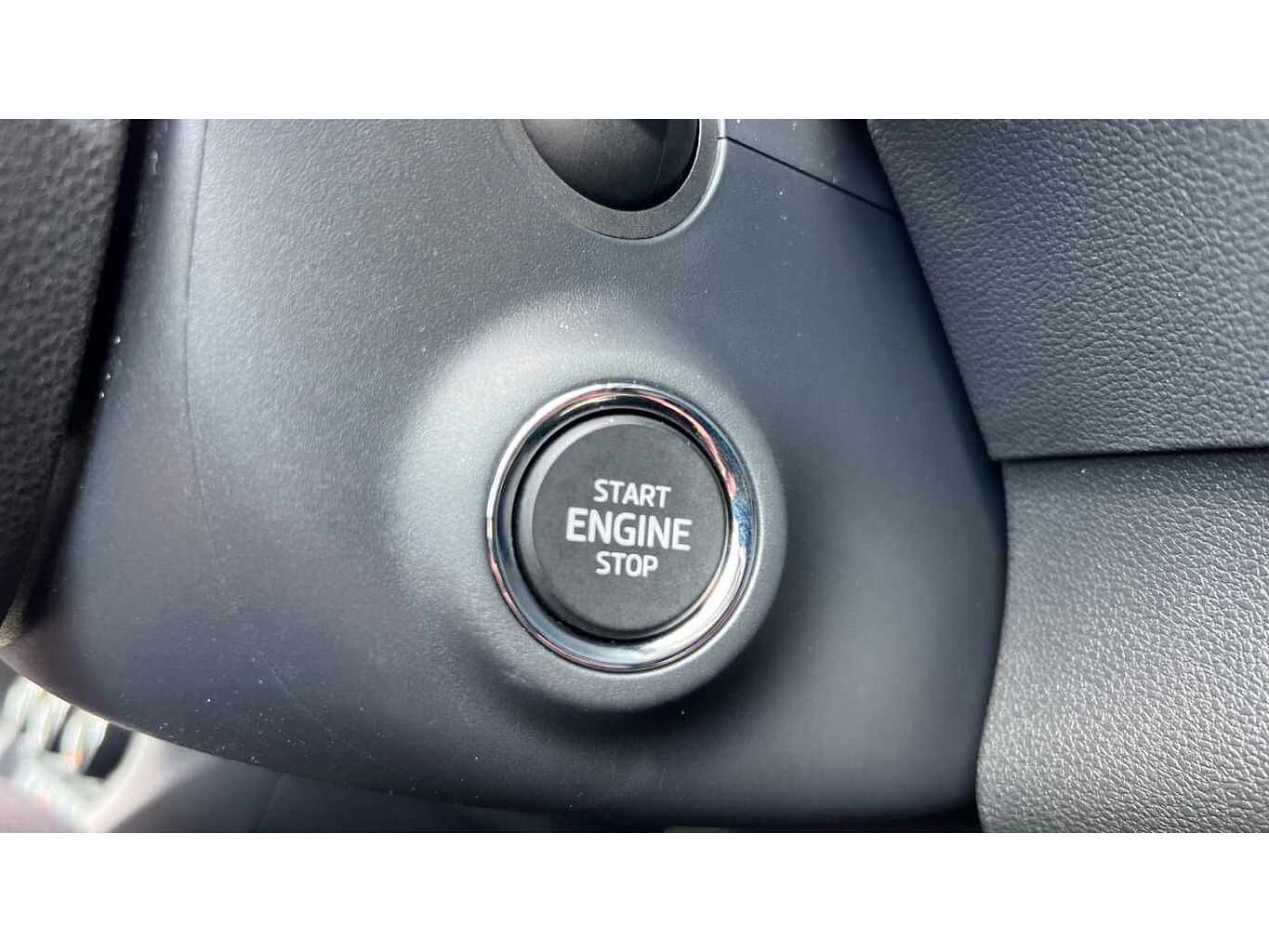 SKODA KAROQ 1.5 TSI SE L 5dr