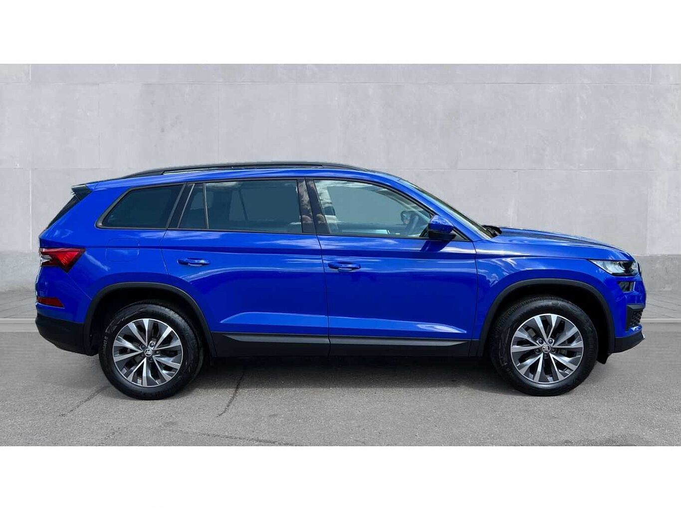 SKODA KODIAQ 1.5 TSI SE Drive 5dr DSG [7 Seat]
