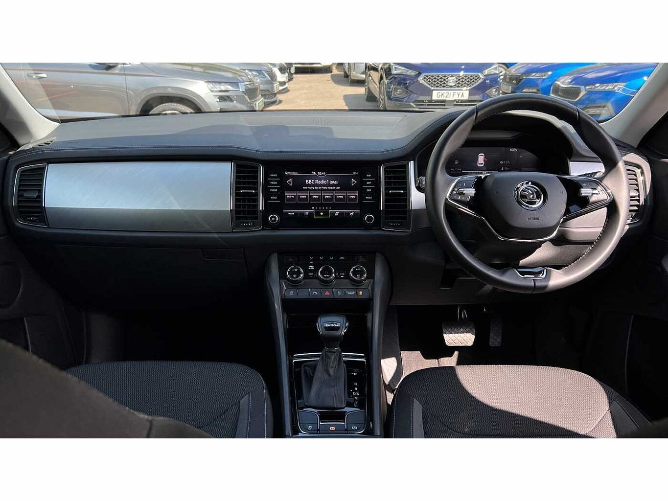 SKODA KODIAQ 1.5 TSI SE Drive 5dr DSG [7 Seat]