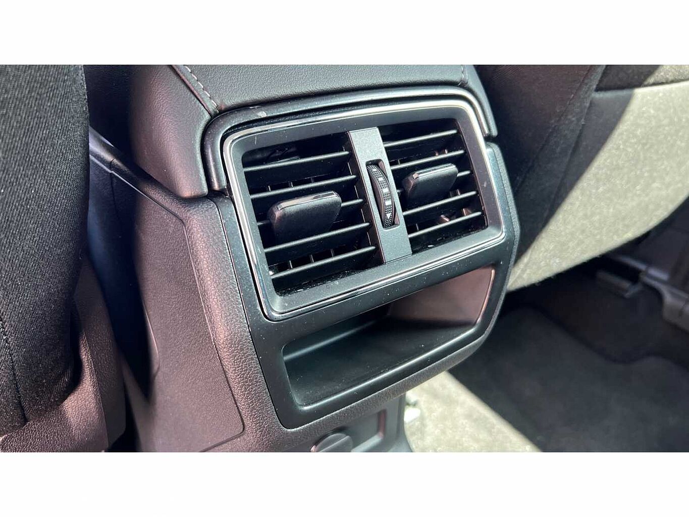 SKODA KODIAQ 1.5 TSI SE Drive 5dr DSG [7 Seat]