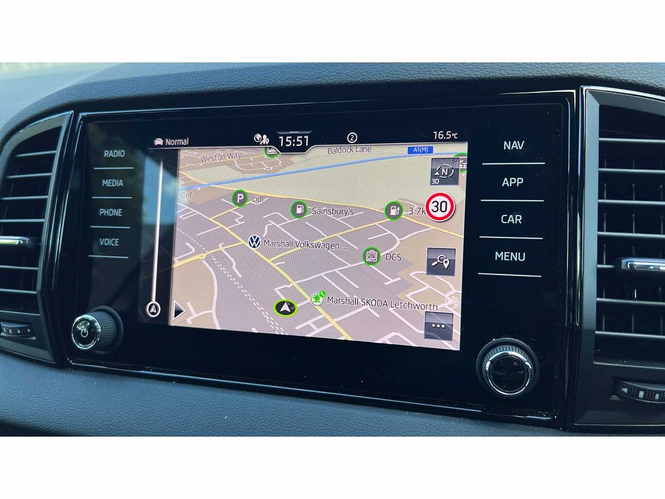 SKODA KAROQ 1.5 TSI Sportline 5dr
