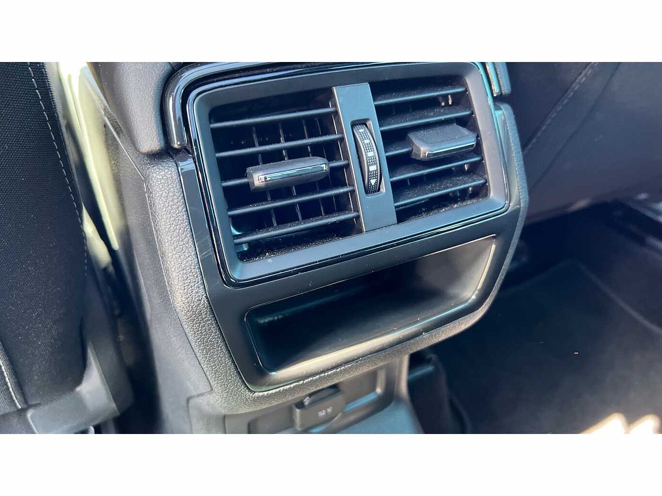 SKODA KAROQ 1.5 TSI Sportline 5dr