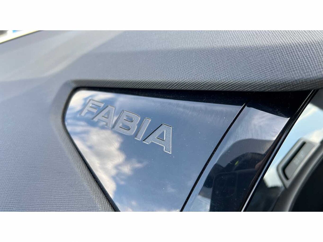 SKODA FABIA 1.0 MPI 80 SE Comfort 5dr