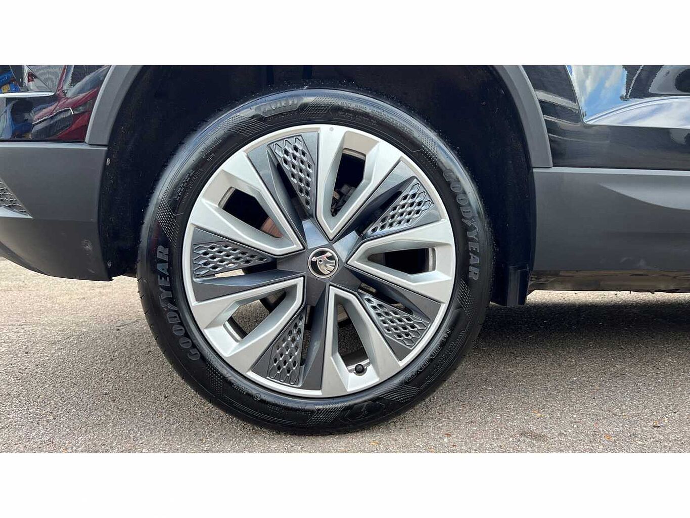 SKODA Karoq SUV 1.5 TSI (150ps) SE L ACT DSG