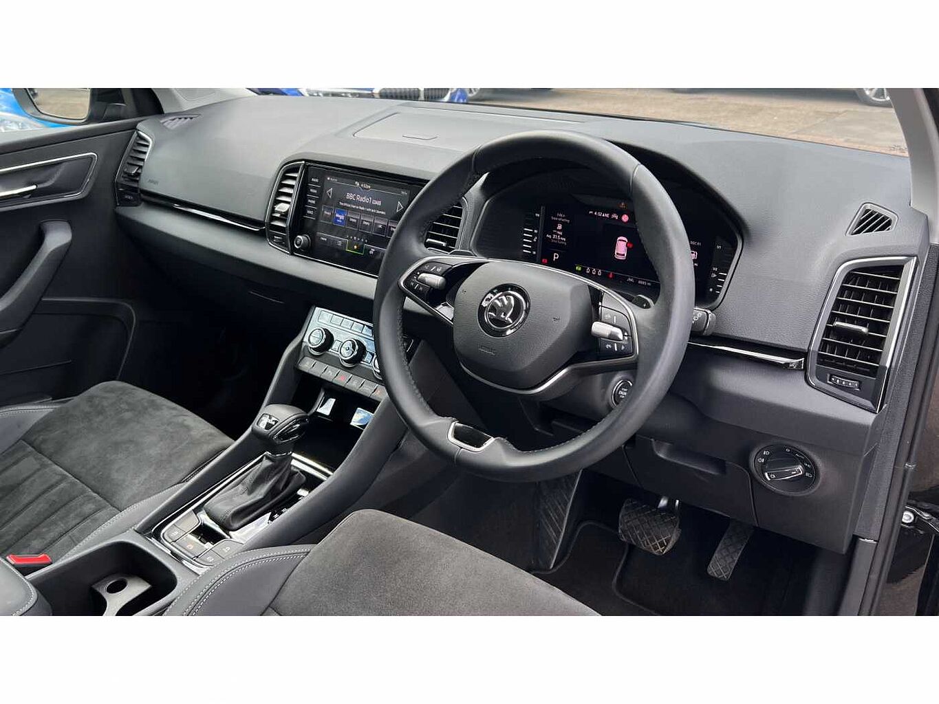 SKODA Karoq SUV 1.5 TSI (150ps) SE L ACT DSG