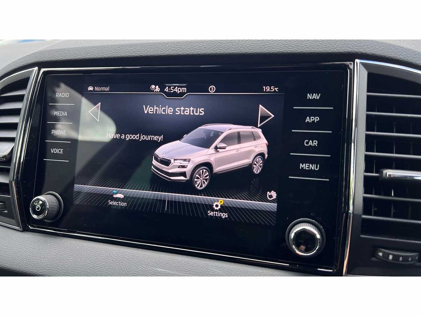SKODA Karoq SUV 1.5 TSI (150ps) SE L ACT DSG