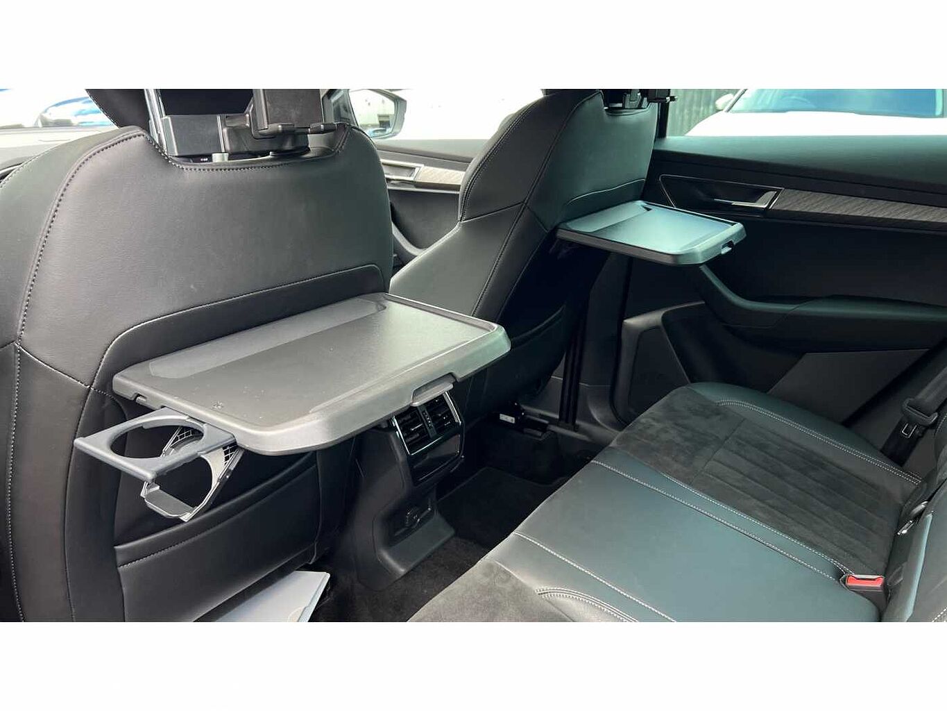 SKODA Karoq SUV 1.5 TSI (150ps) SE L ACT DSG