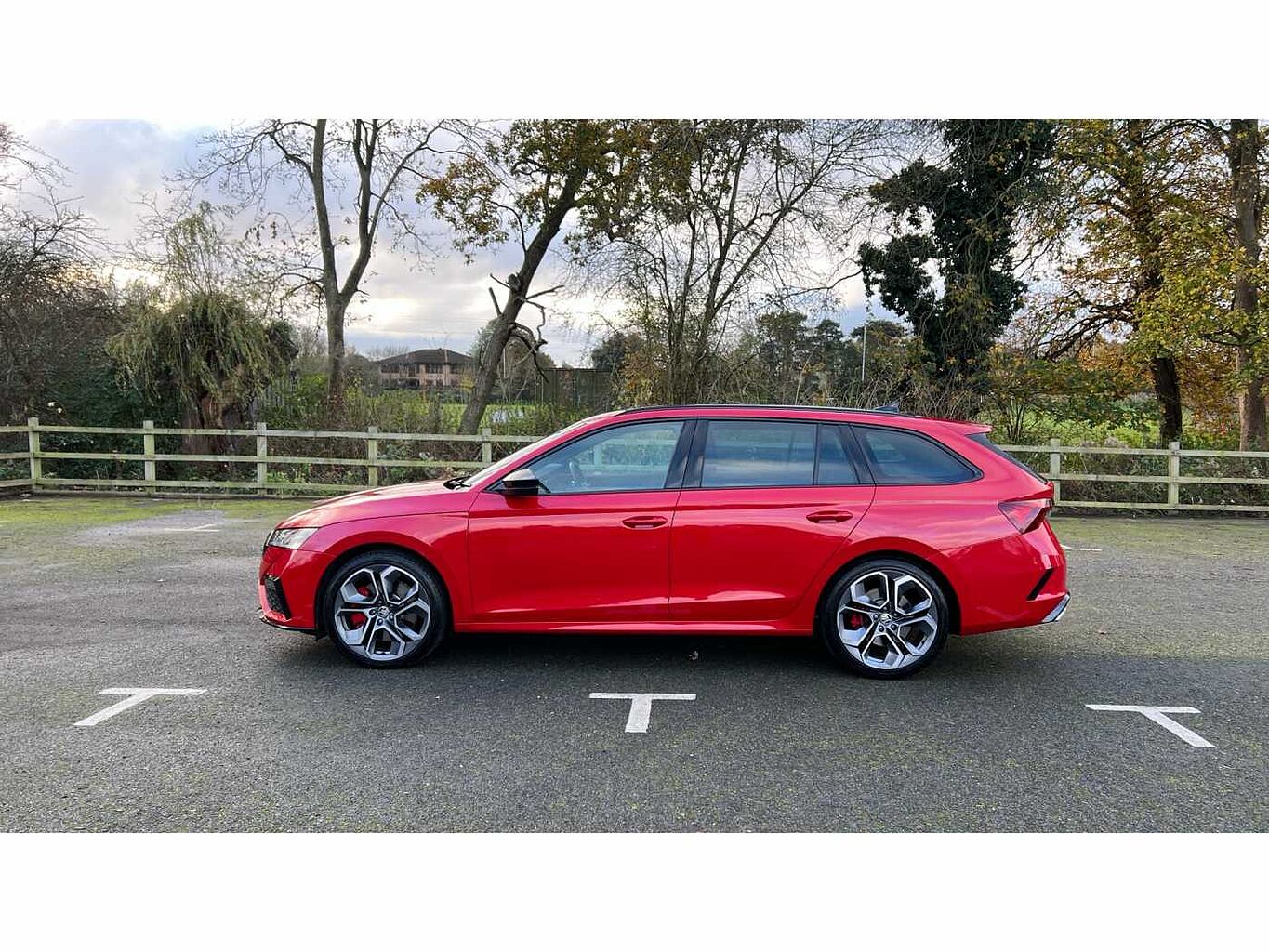 SKODA Octavia 2.0 TSI vRS (245PS) DSG 5-Dr Estate