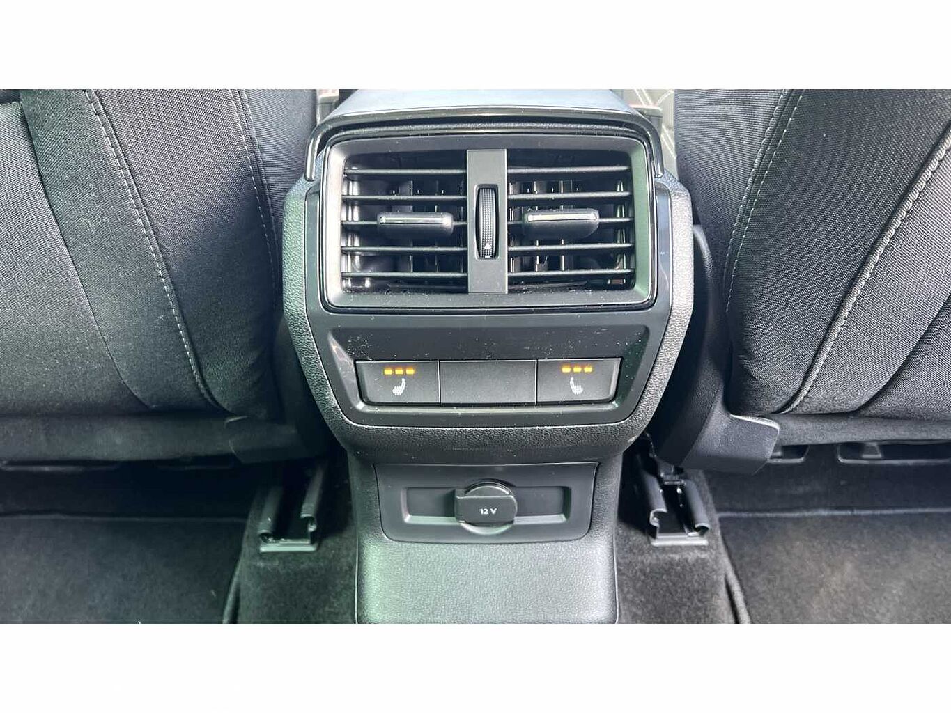 SKODA KAROQ SportLine Edition 1.5 TSI 150 PS DSG
