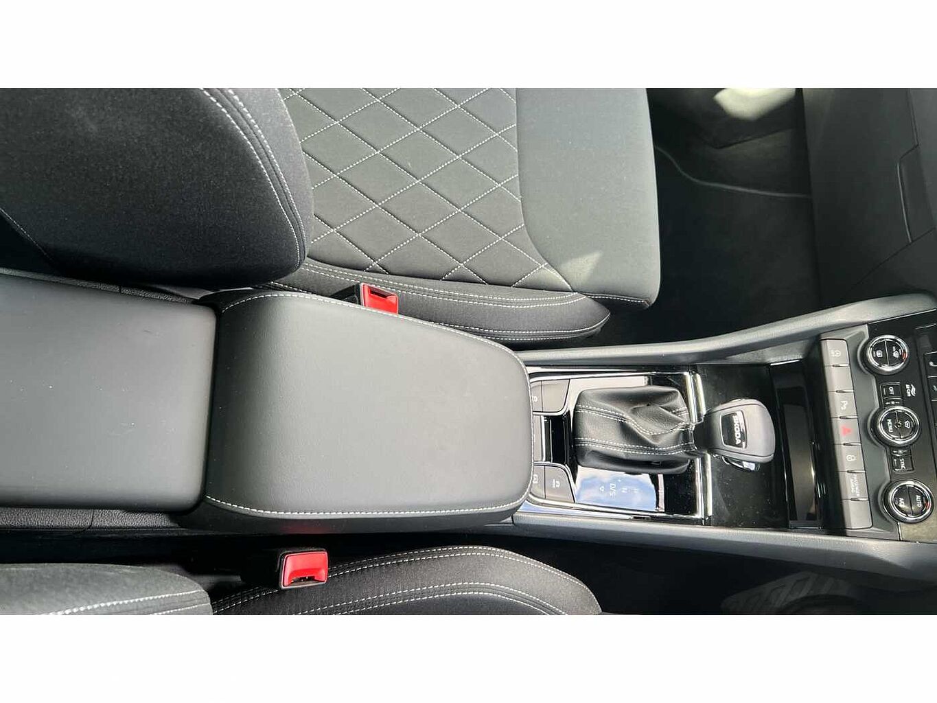 SKODA KAROQ SportLine Edition 1.5 TSI 150 PS DSG
