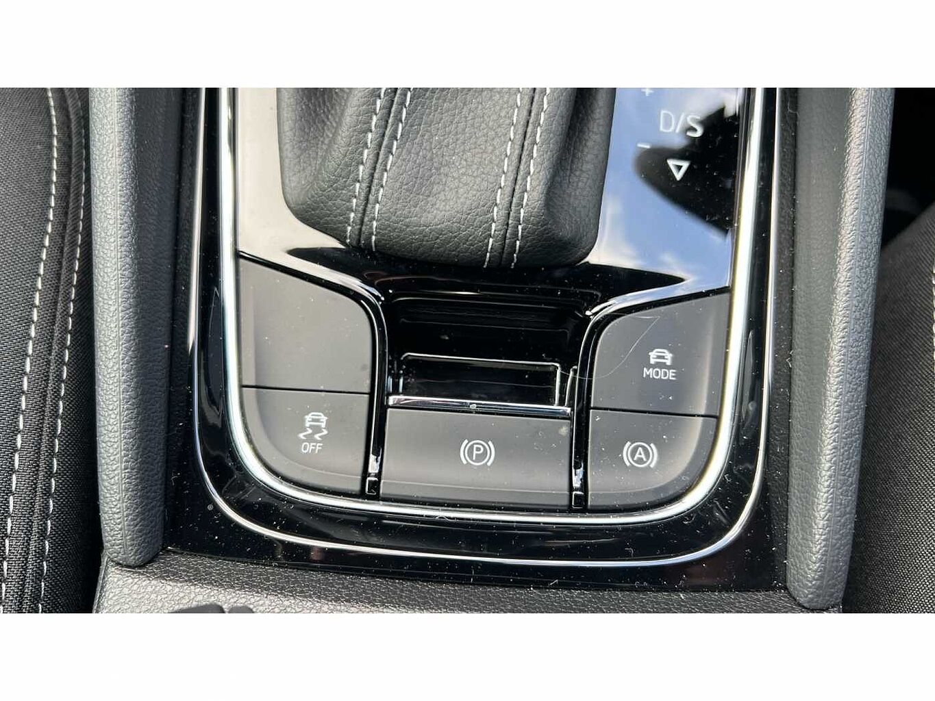 SKODA KAROQ SportLine Edition 1.5 TSI 150 PS DSG