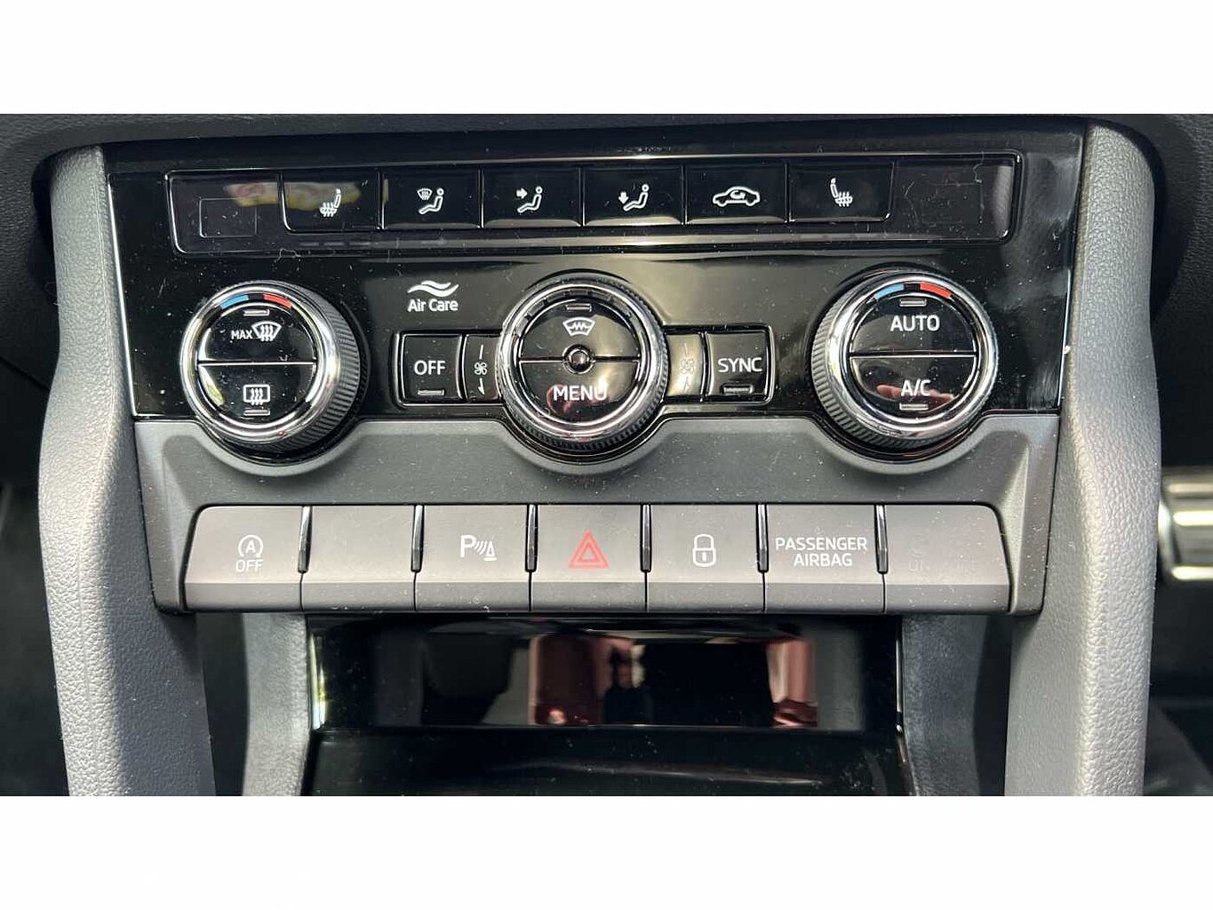 SKODA KAROQ SportLine Edition 1.5 TSI 150 PS DSG