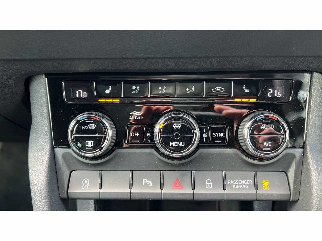 SKODA KAROQ SportLine Edition 1.5 TSI 150 PS DSG