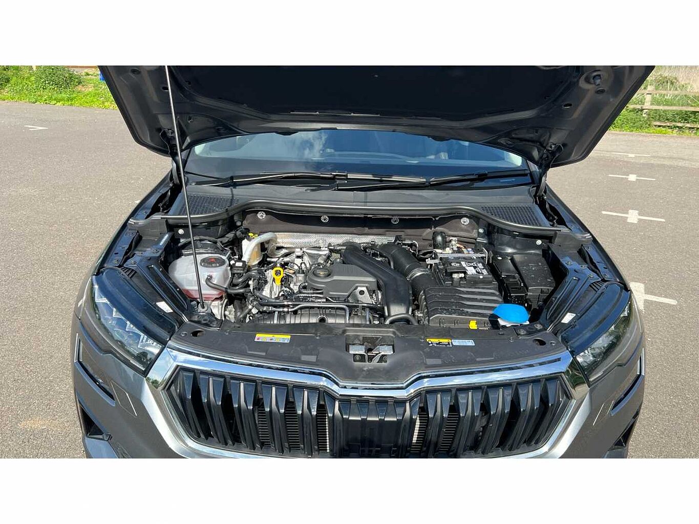 SKODA KAROQ 1.5 TSI SE L 5dr