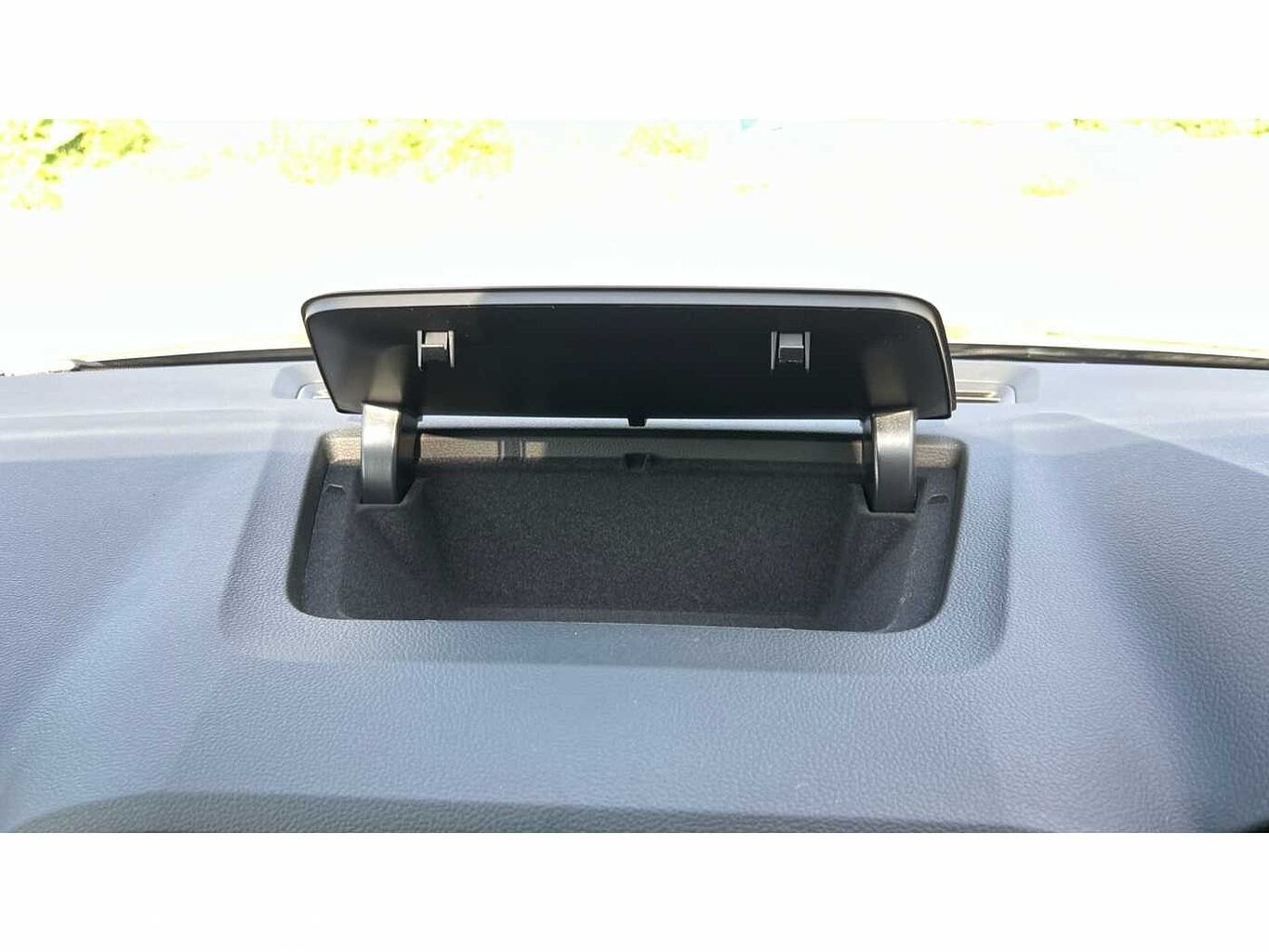 SKODA KAROQ 1.5 TSI SE L 5dr