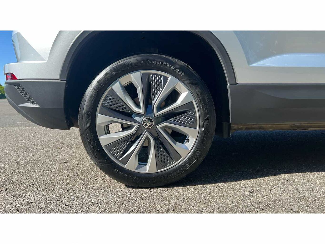 SKODA Karoq SUV 1.5 TSI (150ps) SE L ACT DSG