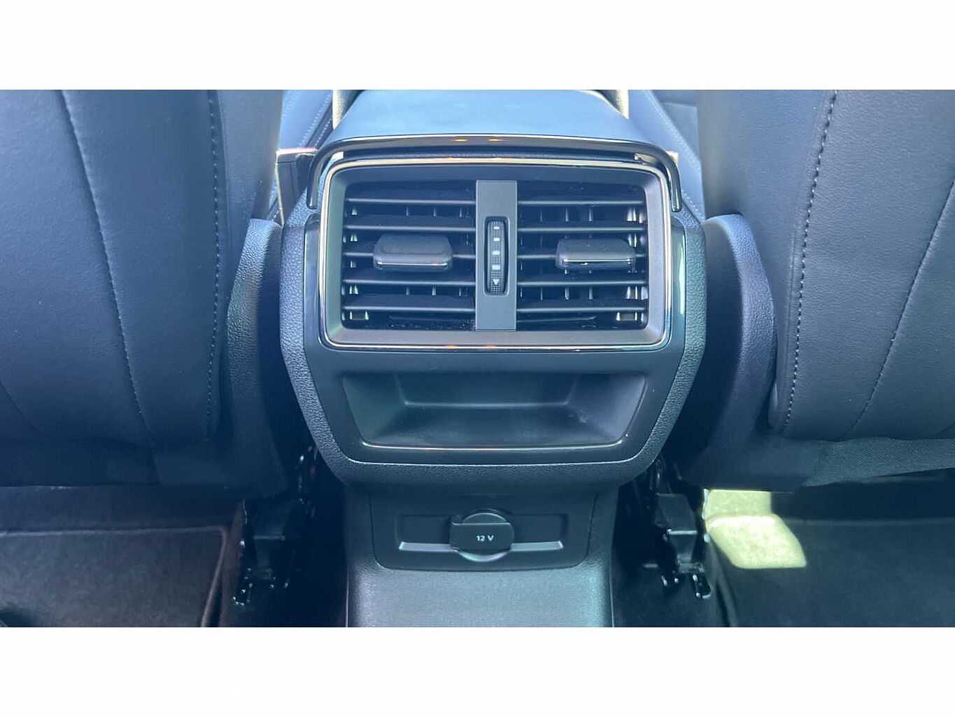 SKODA Karoq SUV 1.5 TSI (150ps) SE L ACT DSG
