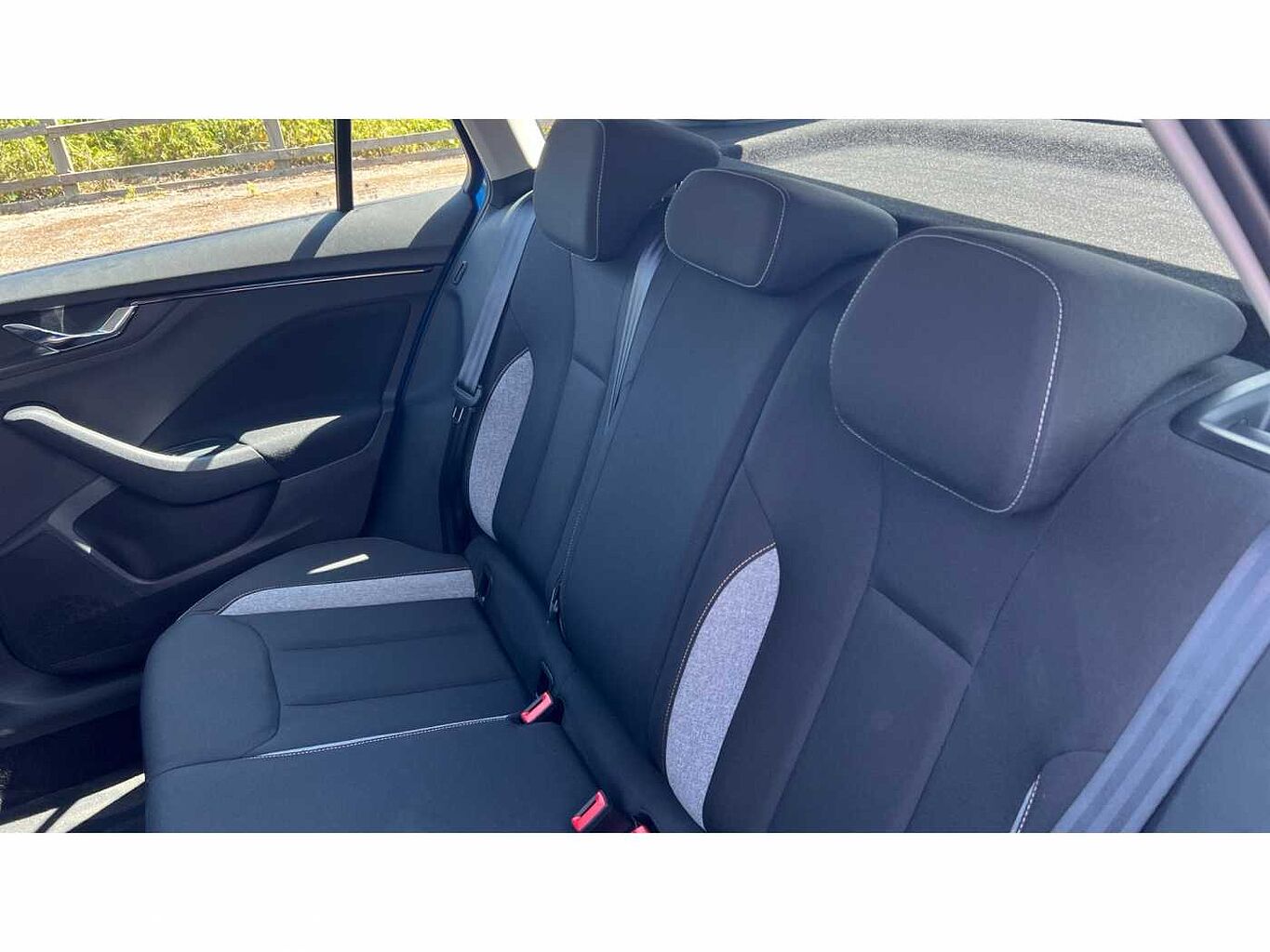SKODA KAMIQ 1.0 TSI 95 SE 5dr