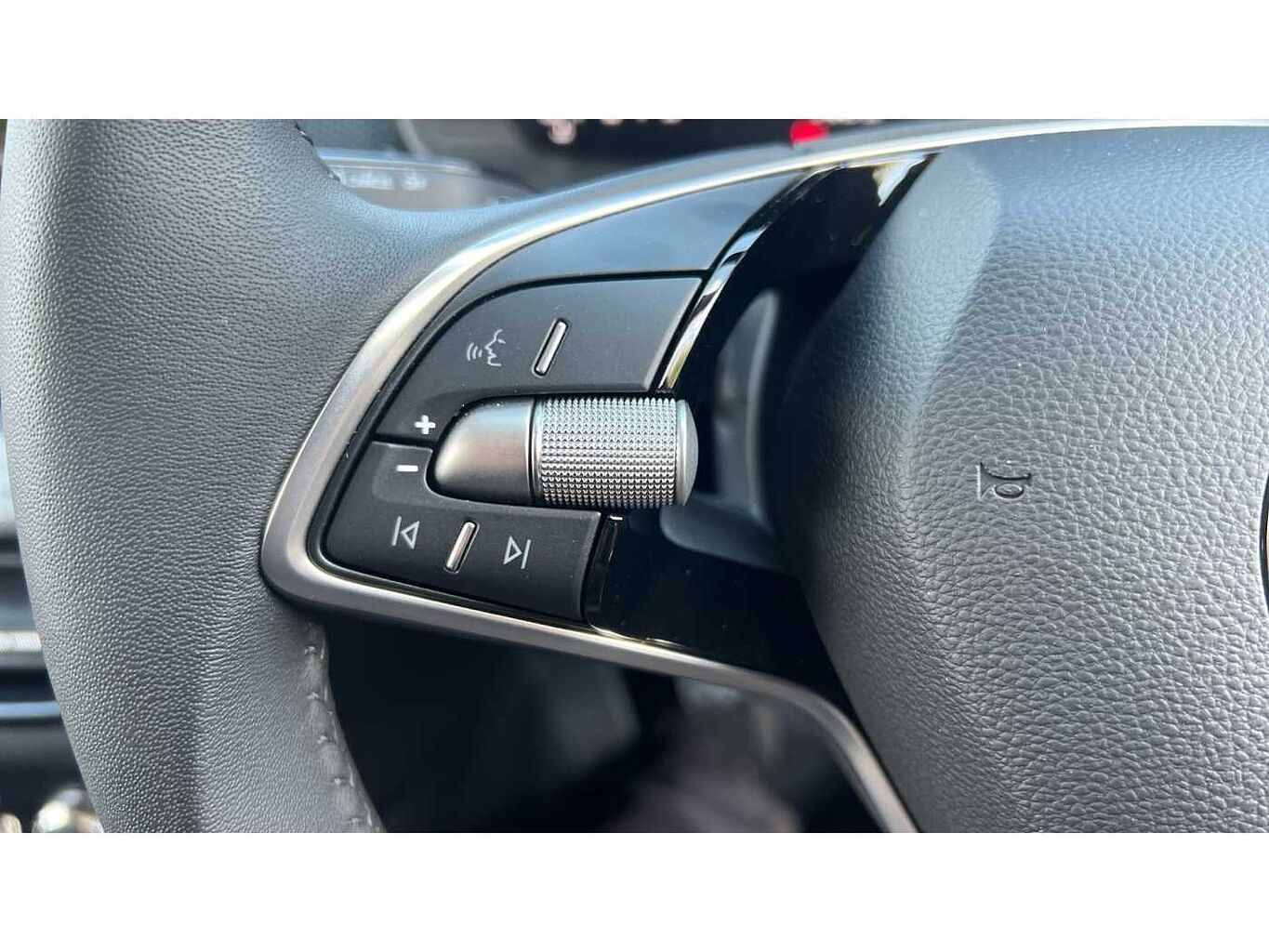 SKODA KAMIQ 1.0 TSI 95 SE 5dr