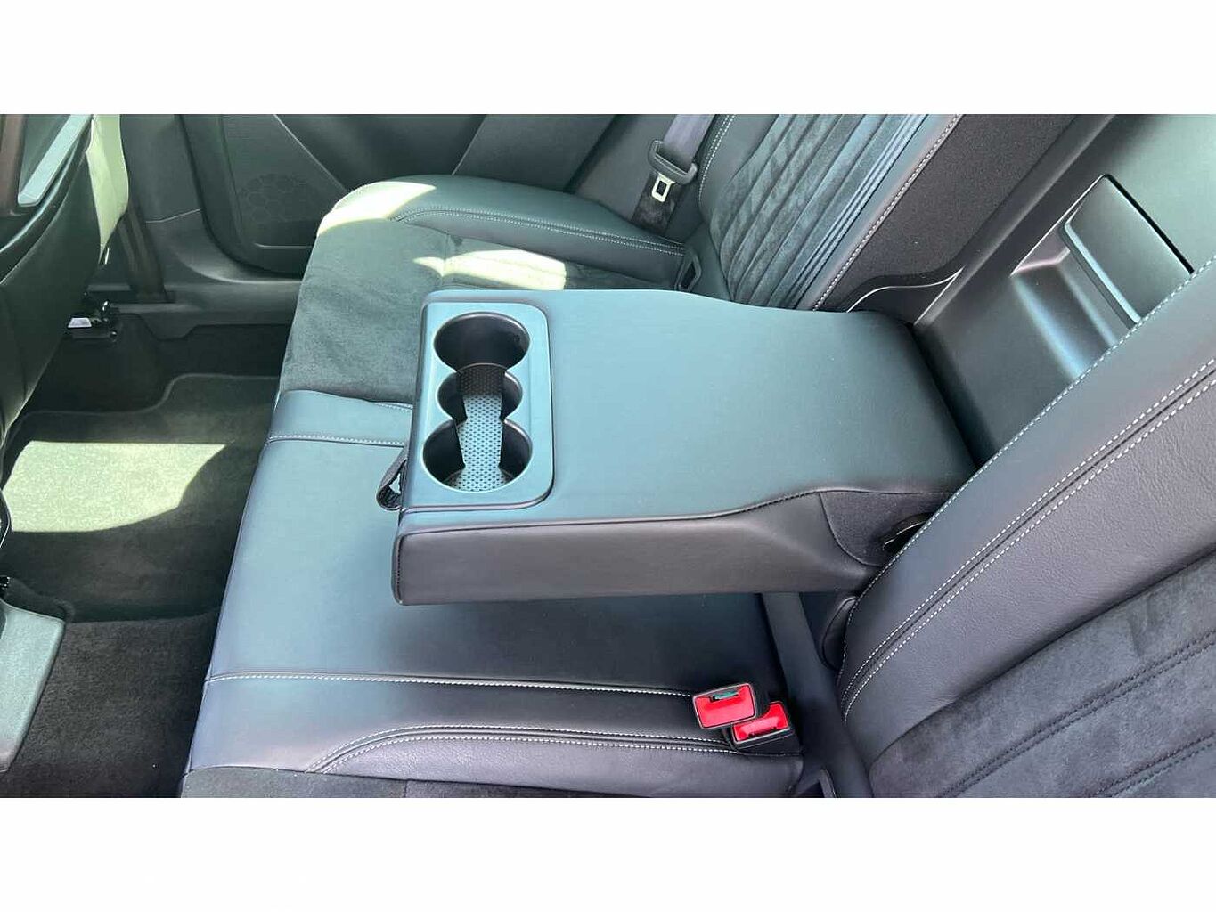 SKODA KAROQ 1.5 TSI SE L 5dr