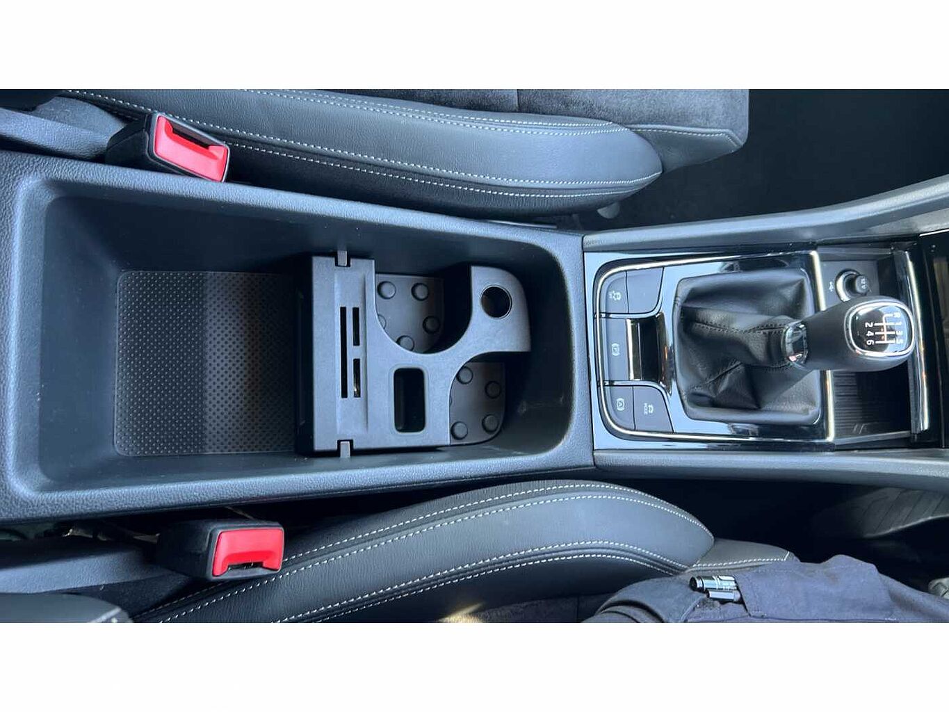 SKODA KAROQ 1.5 TSI SE L 5dr