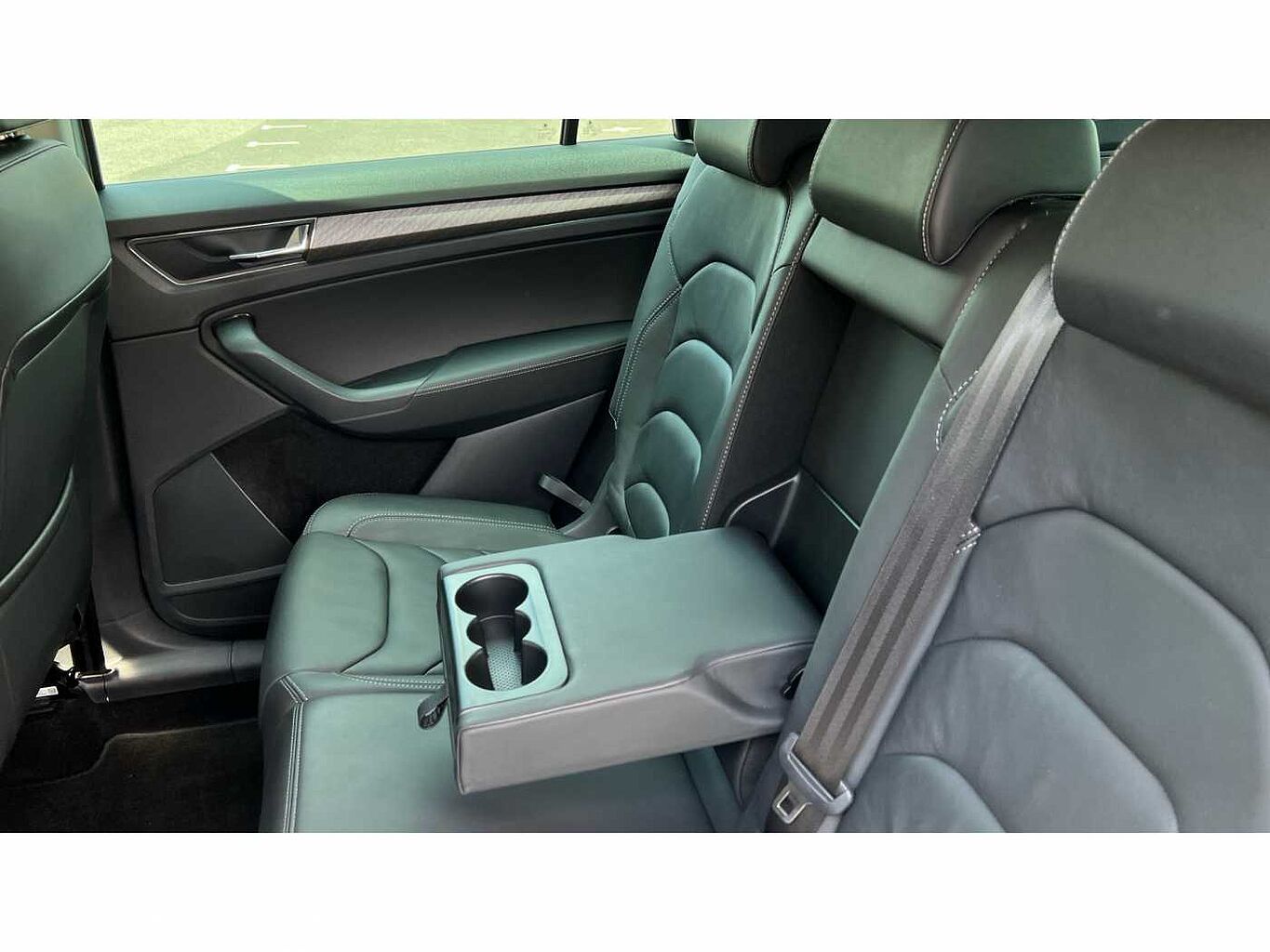 SKODA KODIAQ 2.0 TDI 200 SE L Executive 4x4 5dr DSG [7 Seat]