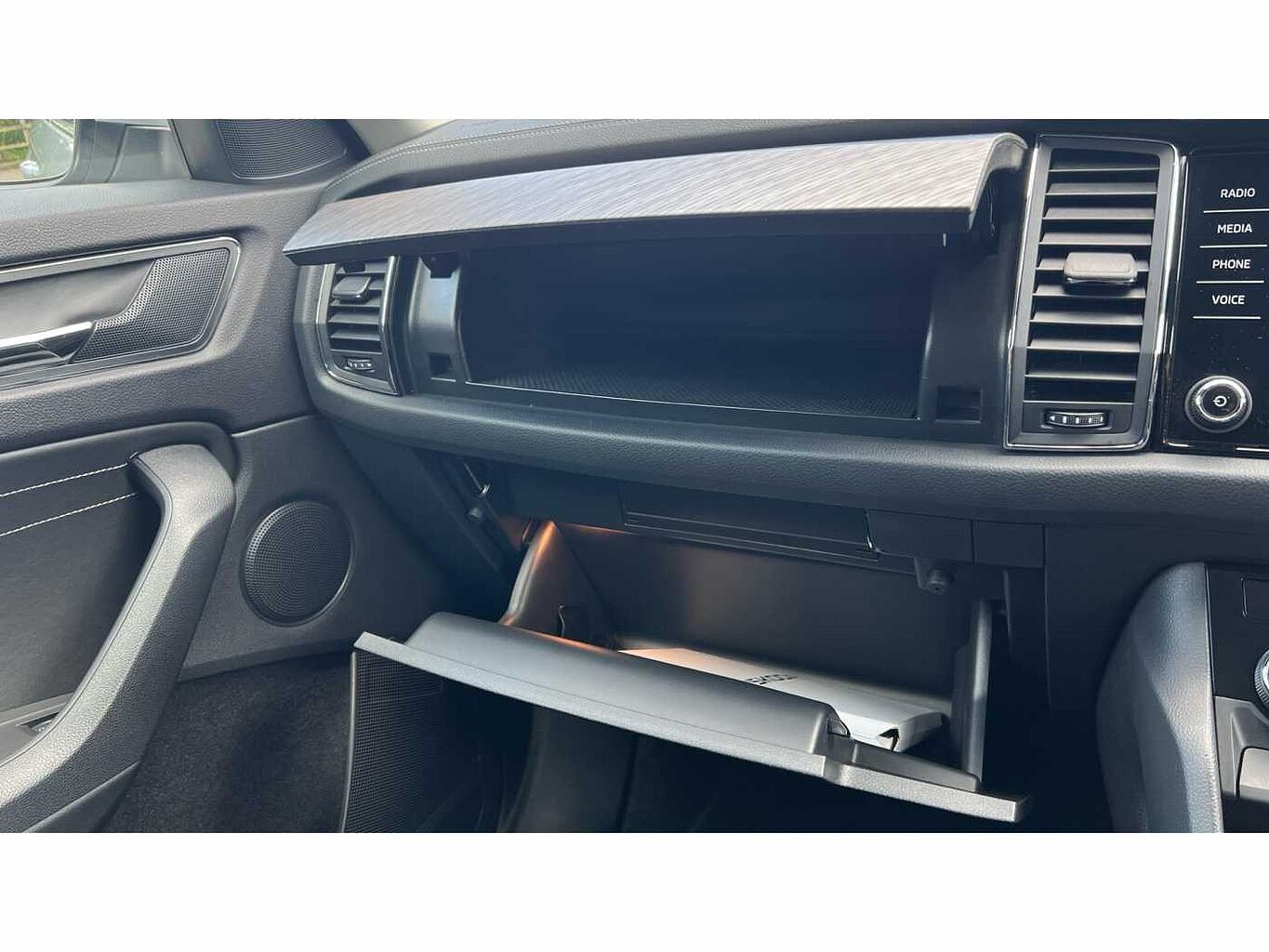 SKODA KODIAQ 2.0 TDI 200 SE L Executive 4x4 5dr DSG [7 Seat]