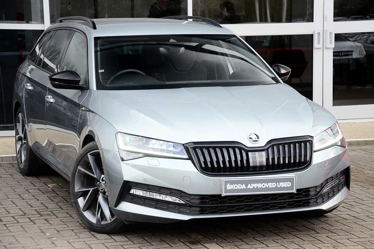 SKODA Superb Superb Estate Sportline Plus 2.0 TDI 190 PS 4x4 DSG