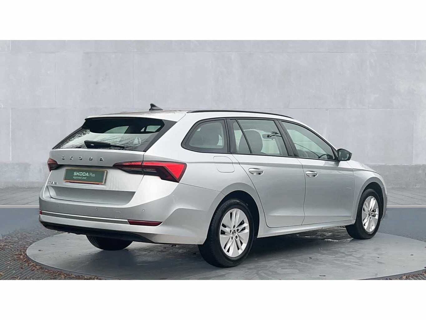 SKODA Octavia Estate 1.5 TSI 150ps SE First Edition ACT