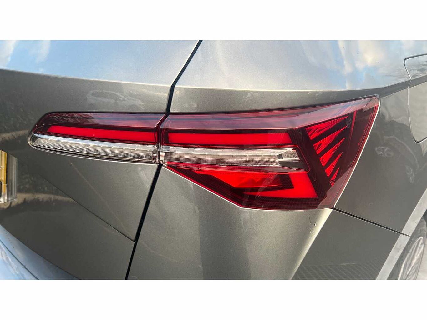 SKODA Karoq SUV 1.5 TSI (150ps) SportLine ACT DSG