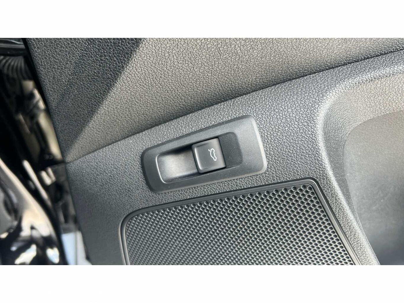 SKODA KAROQ 2.0 TDI [150] Sportline 4x4 5dr DSG