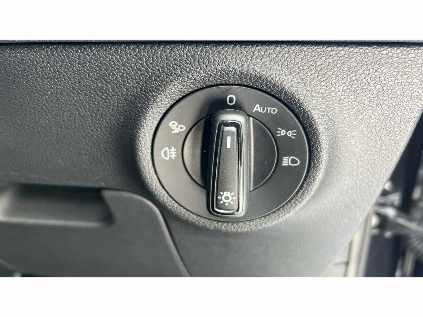 SKODA KAROQ 2.0 TDI [150] Sportline 4x4 5dr DSG
